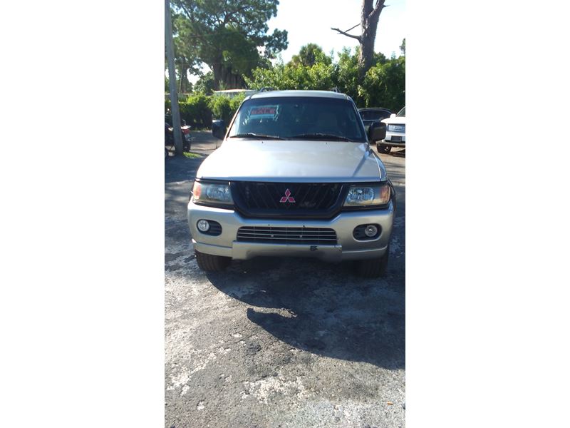 2001 Mitsubishi Montero Sport for sale by owner in Fort Pierce