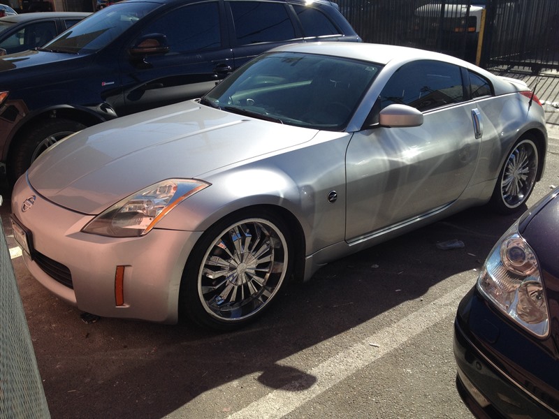 2003 Nissan 350Z for sale by owner in LOS ANGELES
