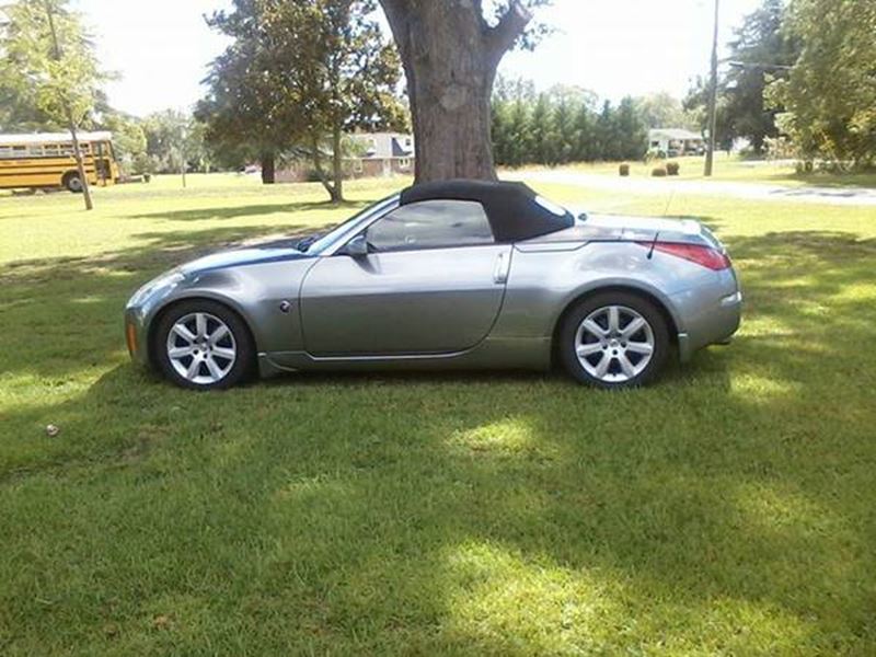2004 Nissan 350Z for sale by owner in Greenwood