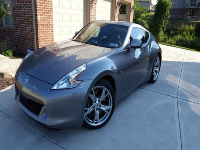 2010 Nissan 370z for sale by owner in Townville