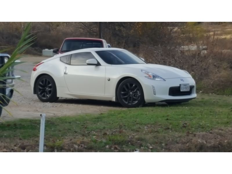 2015 Nissan 370Z for sale by owner in Fort Worth