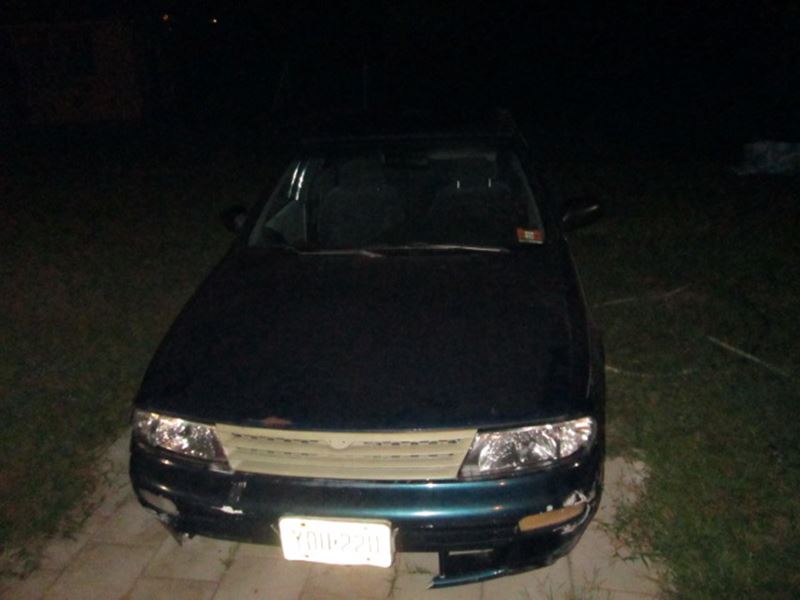 1997 Nissan Altima for sale by owner in LAKEWOOD