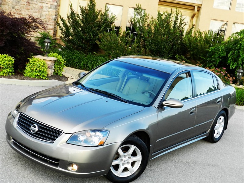 2005 Nissan Altima for sale by owner in MIAMI