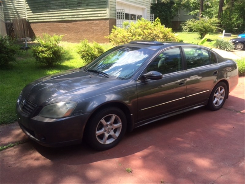 2005 Nissan Altima for sale by owner in COLUMBIA