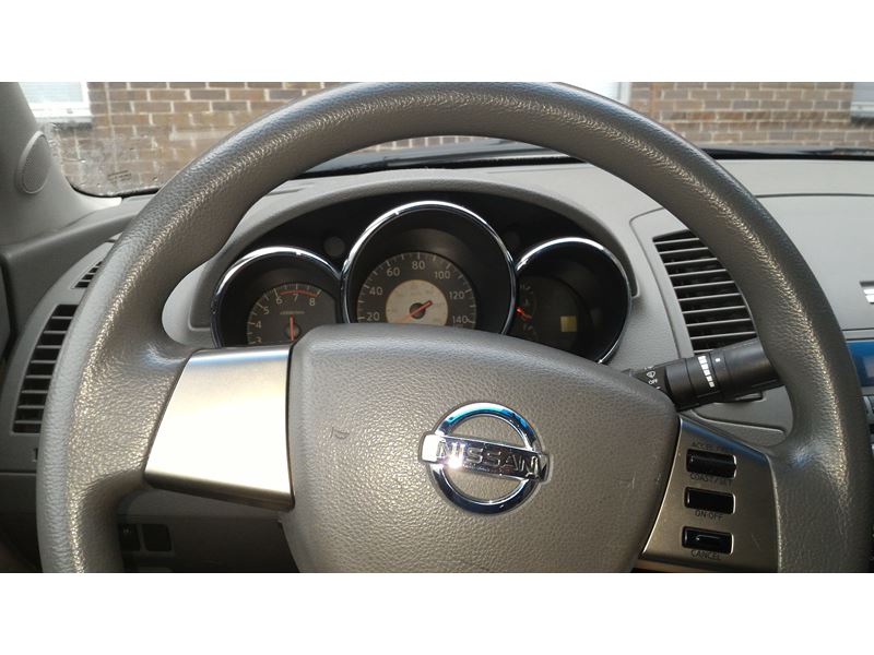 2005 Nissan Altima for sale by owner in NEW BRITAIN