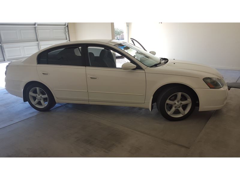 2006 Nissan Altima for sale by owner in Mesa