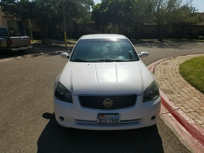 2006 Nissan Altima for sale by owner in McAllen