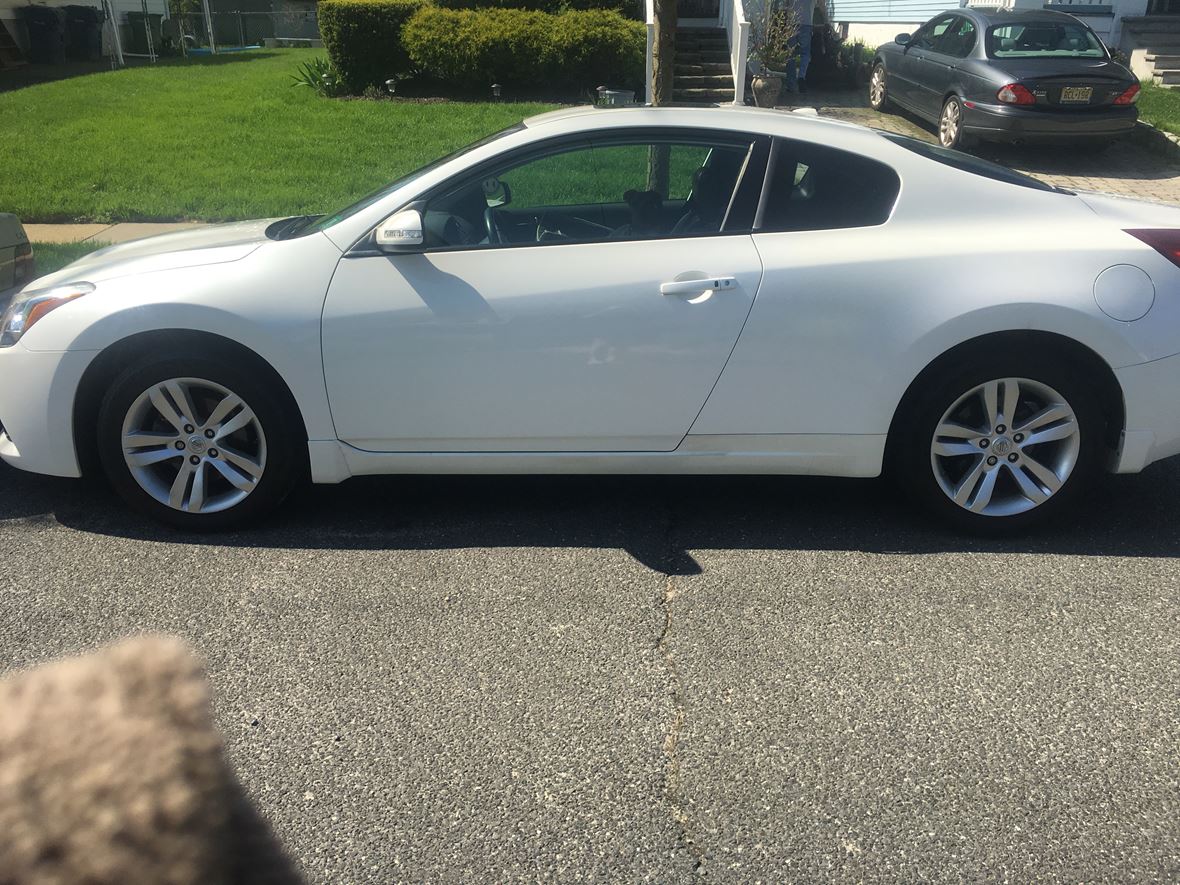 2012 Nissan Altima for sale by owner in Neptune