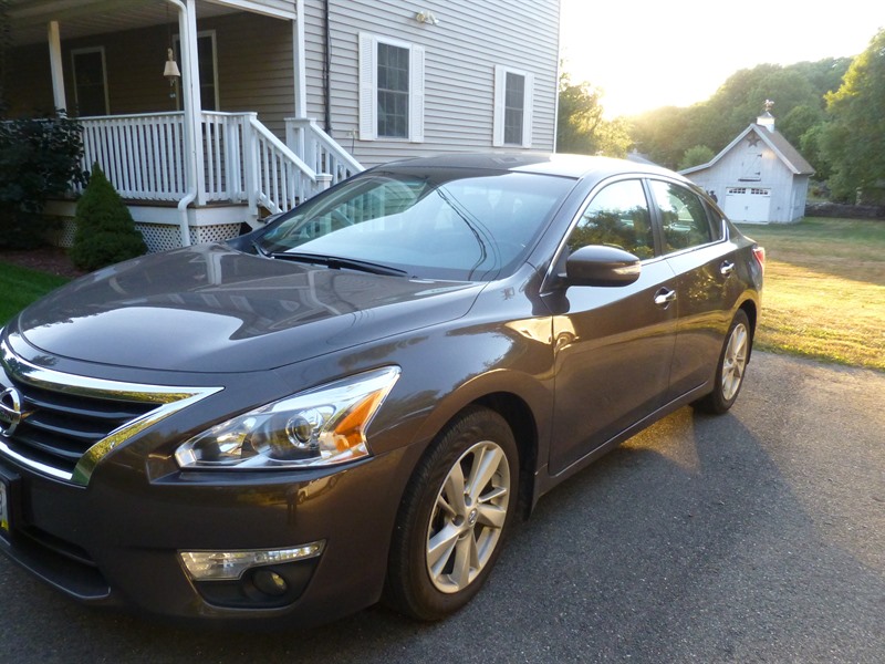 2013 Nissan Altima for sale by owner in NORTH KINGSTOWN