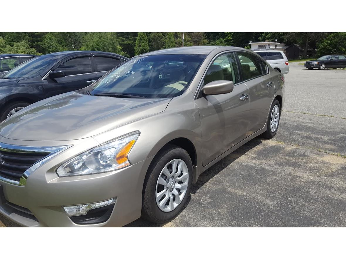 2014 Nissan Altima for sale by owner in Westmoreland