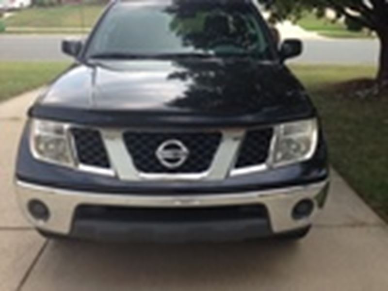 2008 Nissan Frontier for sale by owner in CHARLOTTE