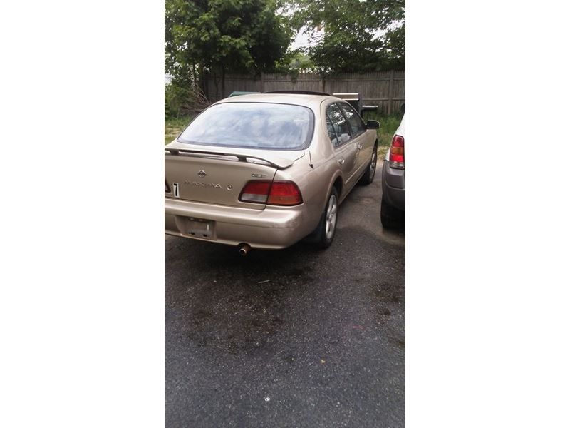 1997 Nissan Gle for sale by owner in Woonsocket