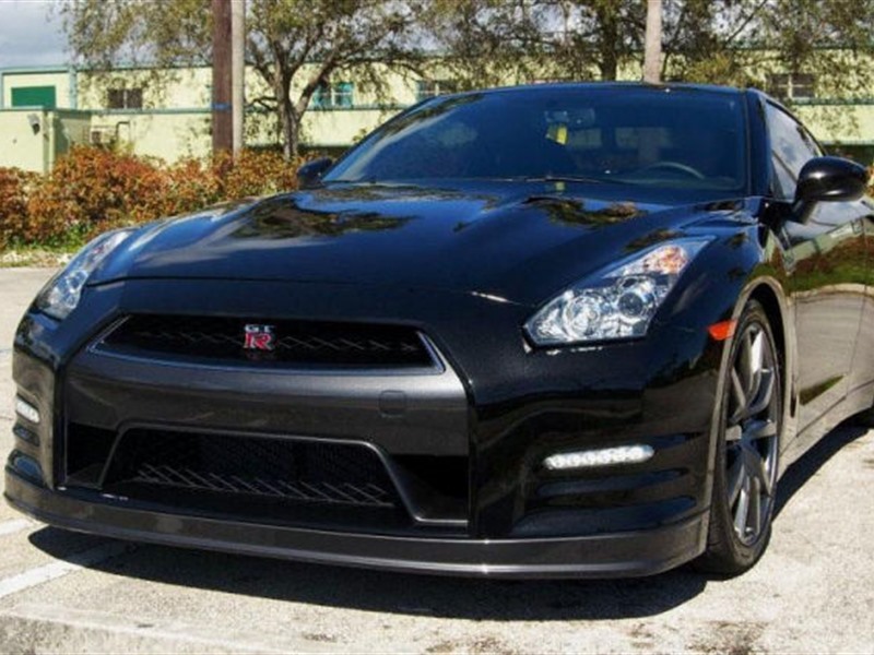 2014 Nissan GT-R for sale by owner in DELAWARE CITY