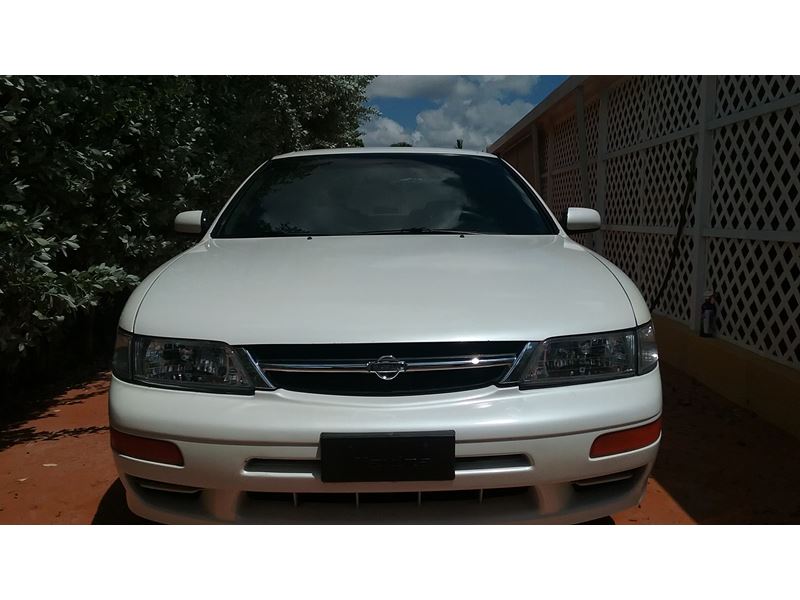 1999 Nissan Maxima for sale by owner in Hialeah