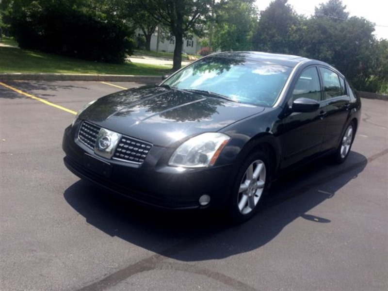 2004 Nissan Maxima for sale by owner in CHARLOTTE