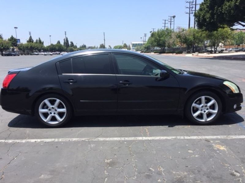2004 Nissan Maxima for sale by owner in LOS ANGELES