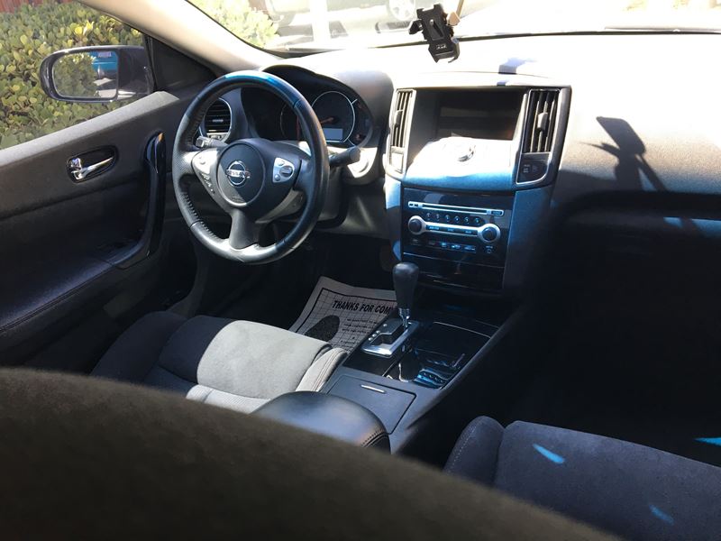 2011 Nissan Maxima for sale by owner in Mission Viejo