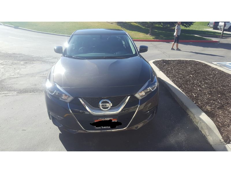 2016 Nissan Maxima for sale by owner in Park City