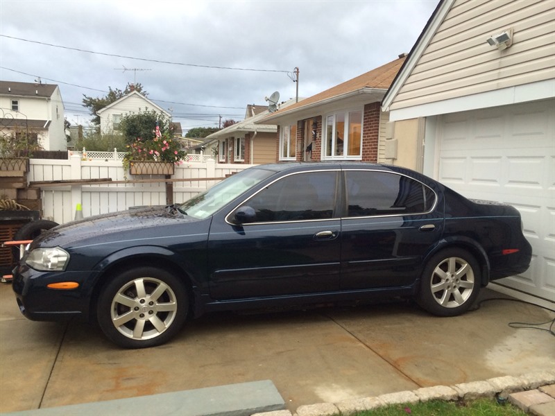 2002 Nissan Maxima GLE for sale by owner in MINEOLA