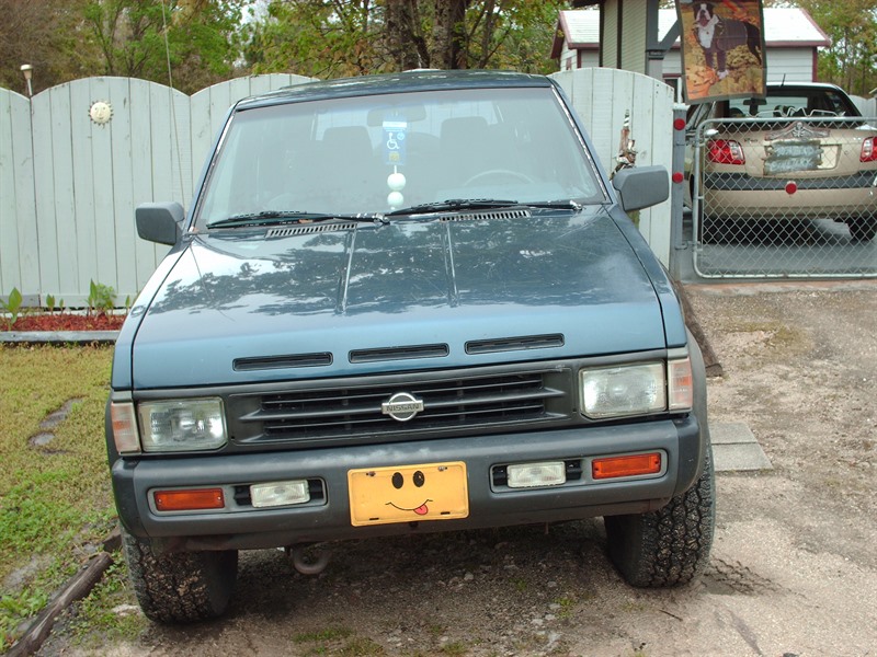 1993 Nissan Pathfinder for sale by owner in BUNNELL