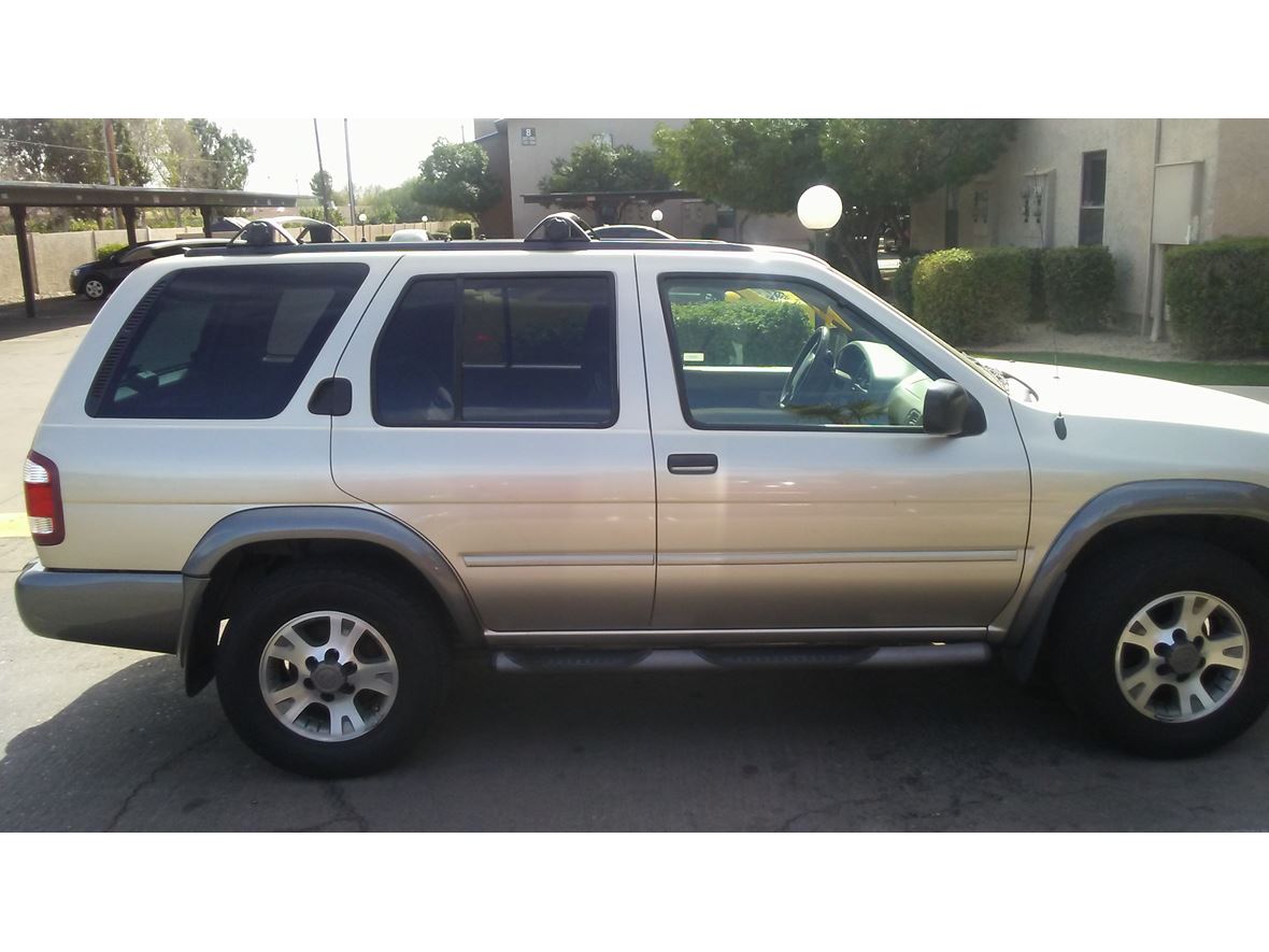 2001 Nissan Pathfinder for sale by owner in Mesa