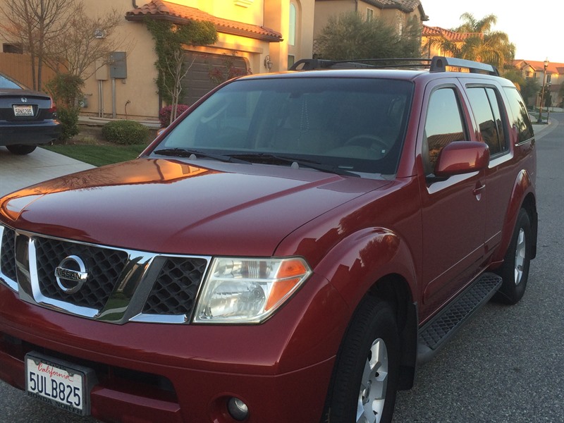 2006 Nissan Pathfinder for sale by owner in FRESNO