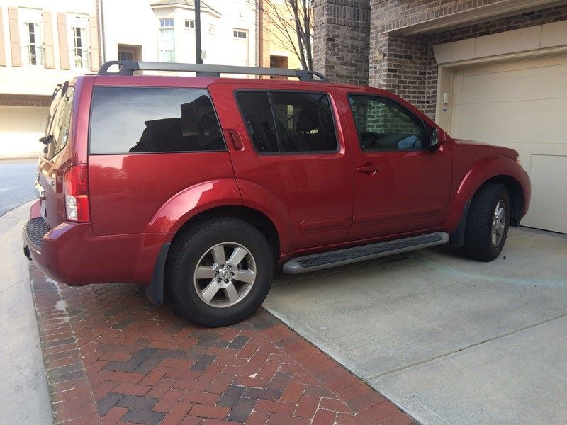 2010 Nissan Pathfinder for sale by owner in Decatur