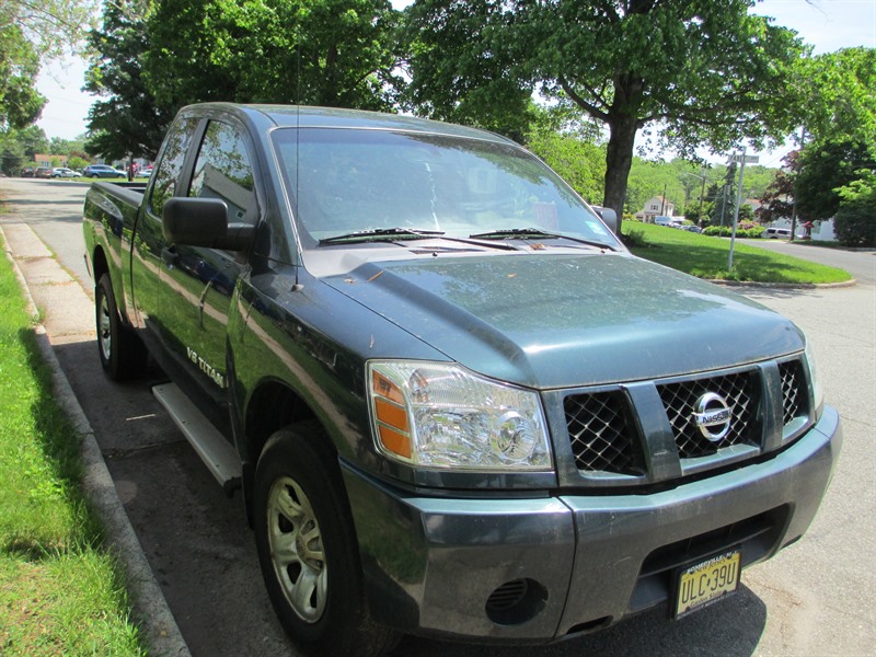 2006 Nissan Pick Up for sale by owner in MANVILLE