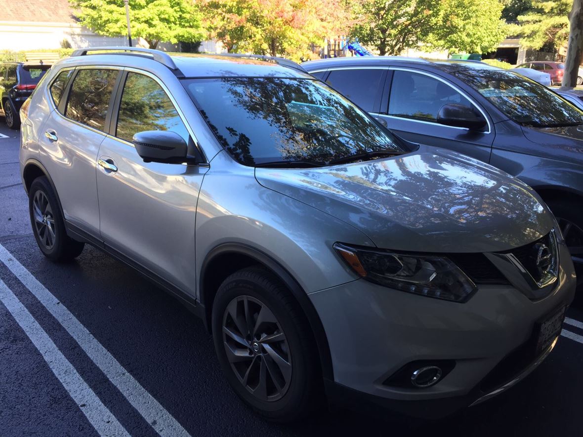 2016 Nissan Rogue for sale by owner in Gaithersburg