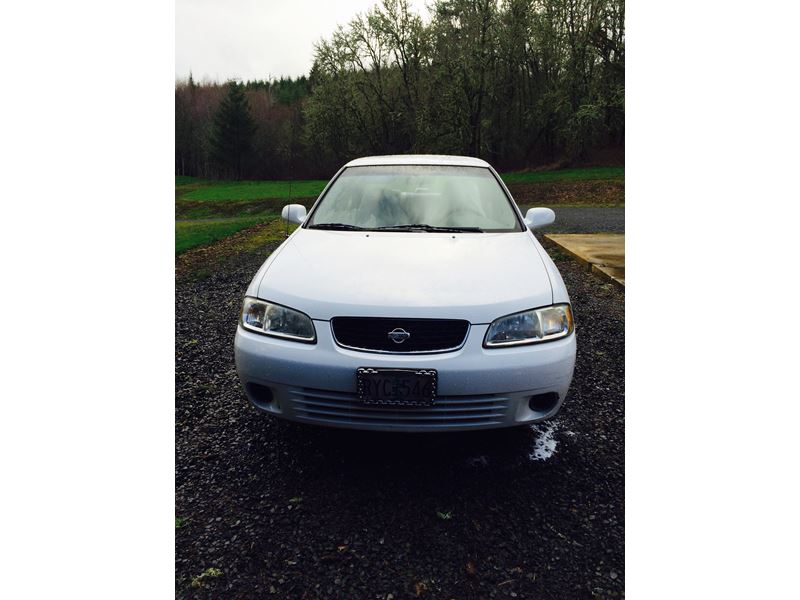 2001 Nissan Sentra for sale by owner in SWEET HOME