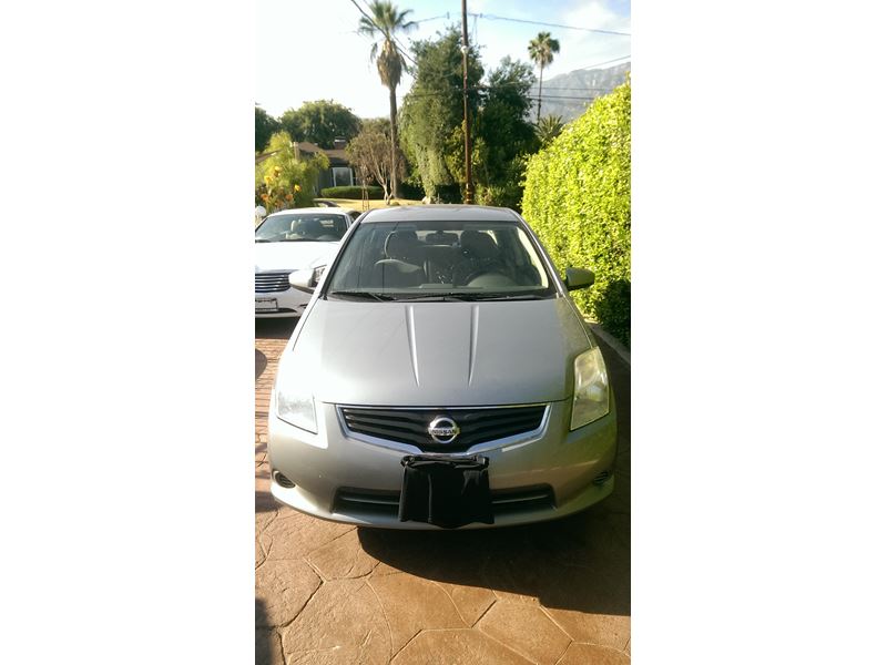 2010 Nissan Sentra for sale by owner in Pasadena