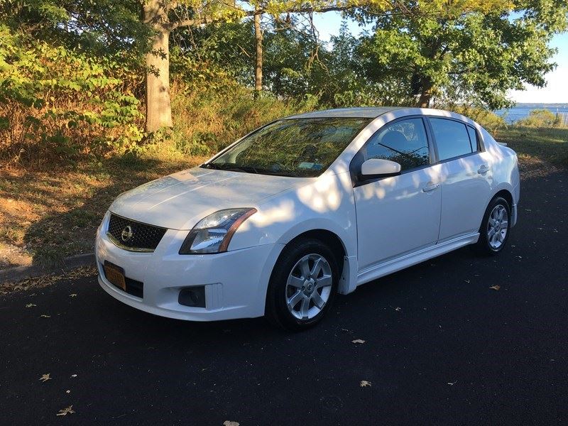2010 Nissan Sentra sr for sale by owner in Staten Island