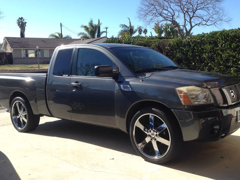 2005 Nissan Titan for sale by owner in SIMI VALLEY