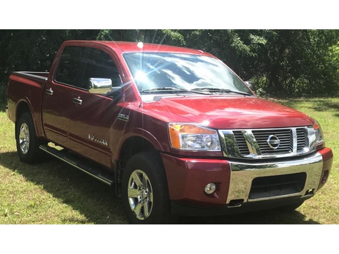 2015 Nissan Titan for sale by owner in Ada