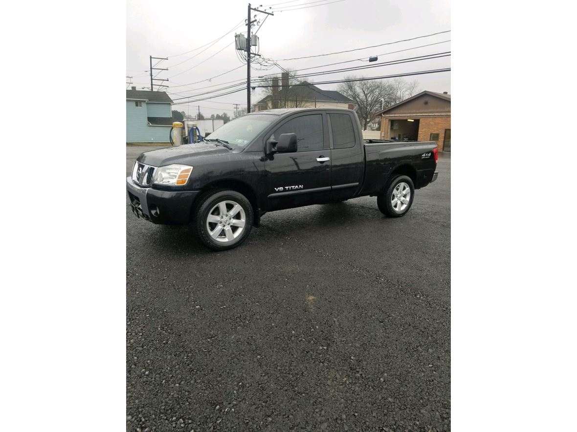 2006 Nissan Titan SE for sale by owner in Williamsport