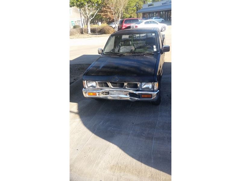 1993 Nissan Truck for sale by owner in Brandon