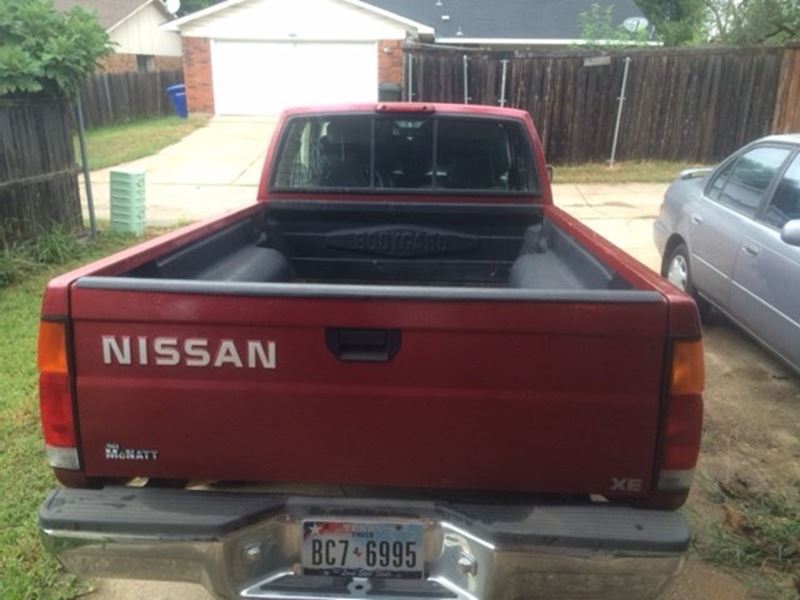 1995 Nissan Truck for sale by owner in Carrollton