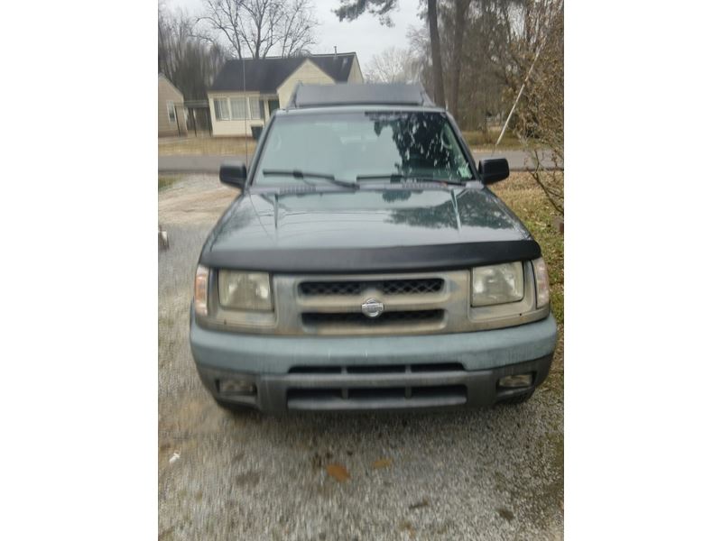 2000 Nissan Xterra for sale by owner in Leland