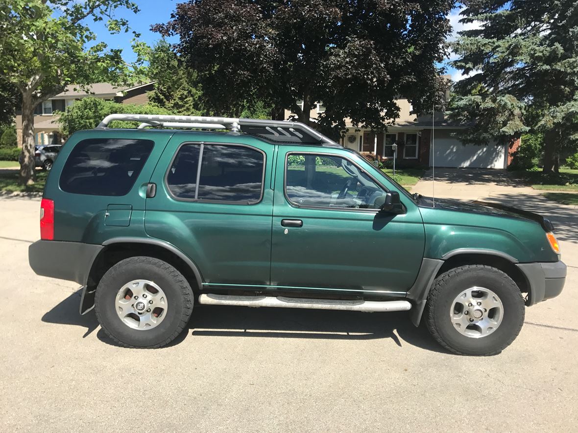 2000 Nissan Xterra for sale by owner in Naperville