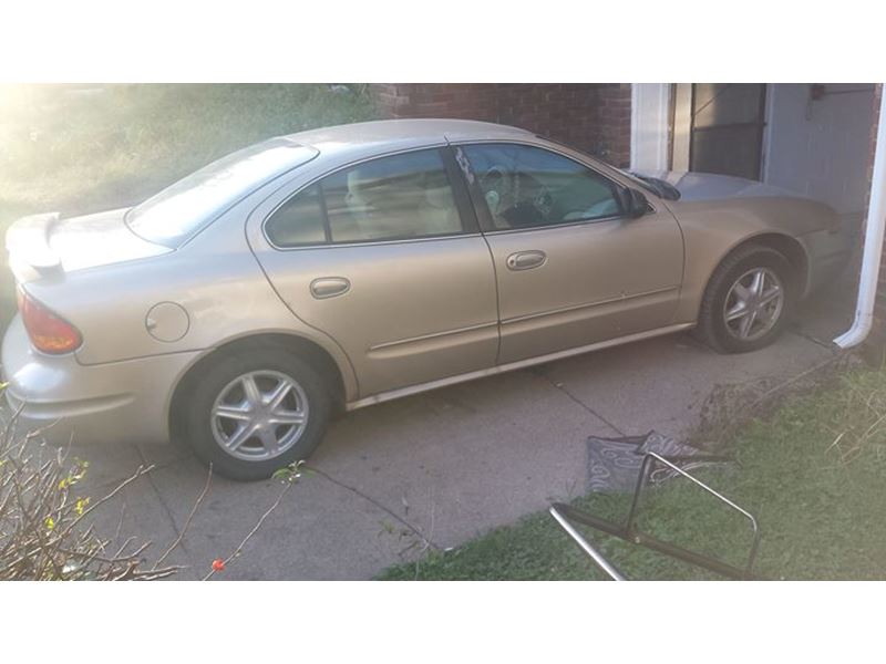2003 Oldsmobile Alero for sale by owner in Omaha