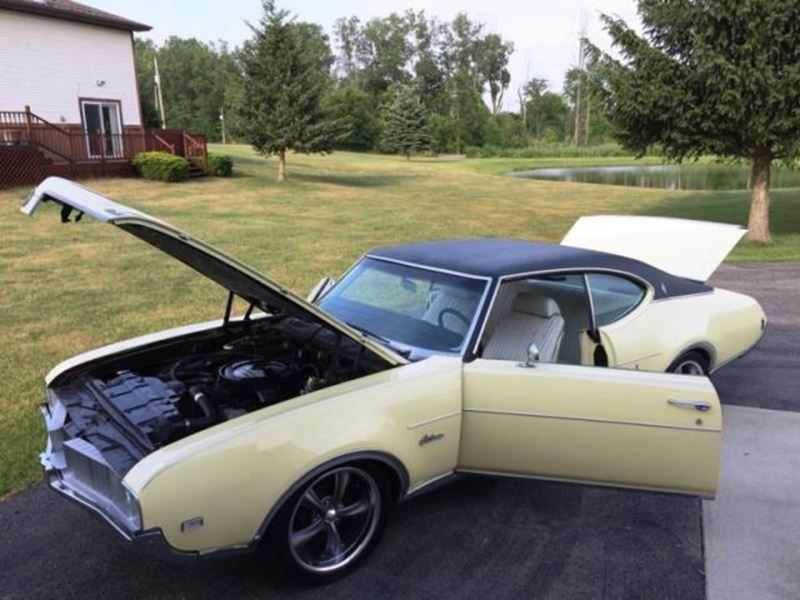 1969 Oldsmobile Cutlass for sale by owner in Lewiston