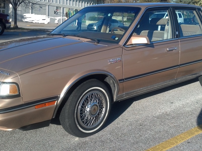 1987 Oldsmobile Cutlass for sale by owner in OMAHA