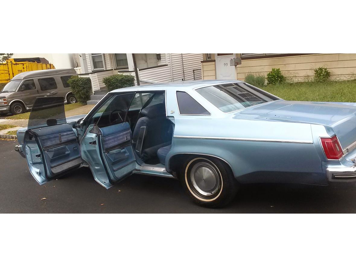 1975 Oldsmobile Eighty-Eight Royale for sale by owner in Bloomfield