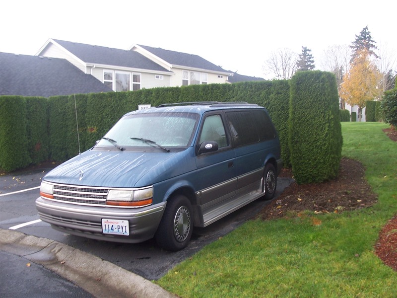1992 Plymouth Voyager for sale by owner in VANCOUVER