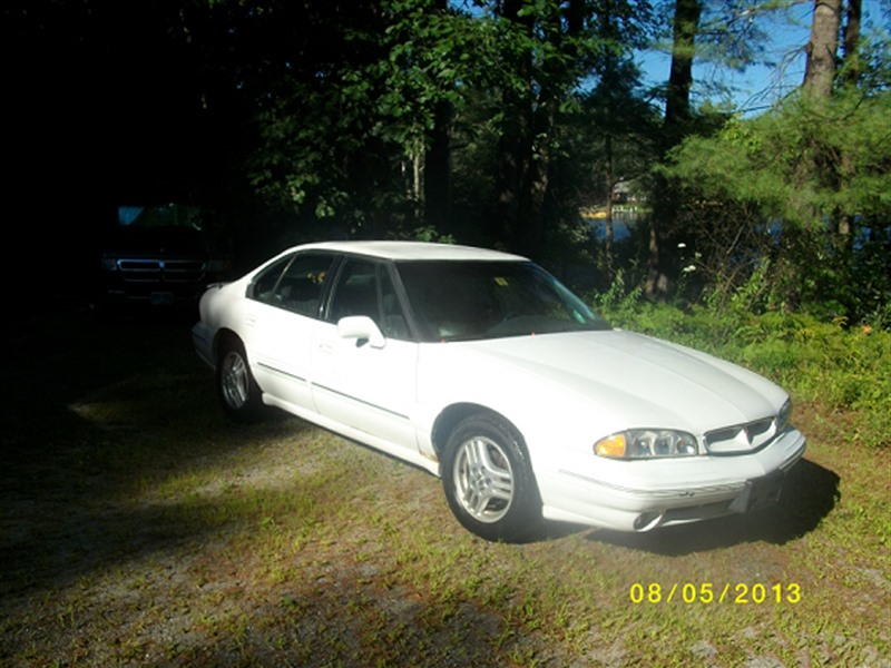 1996 Pontiac Bonneville for sale by owner in CONCORD