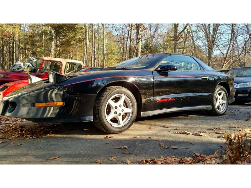 1995 Pontiac Firebird for sale by owner in Tyngsboro