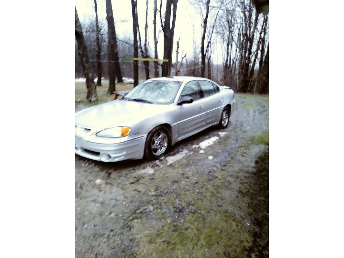 2003 Pontiac Grand Am for sale by owner in Forestville