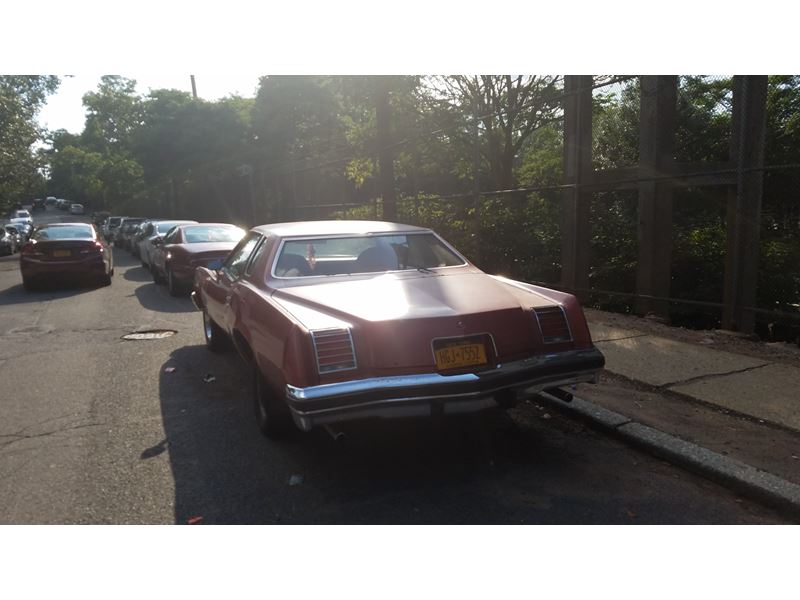 1976 Pontiac Grand Prix for sale by owner in Staten Island