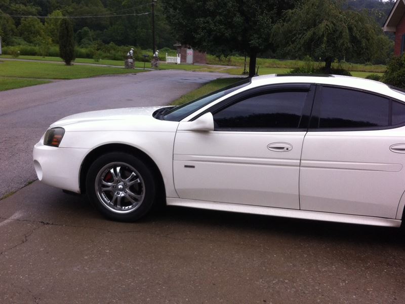 2004 Pontiac Grand Prix for sale by owner in BARBOURVILLE