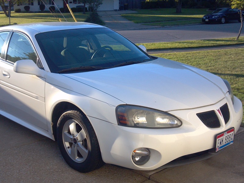 2005 Pontiac Grand Prix for sale by owner in MENTOR